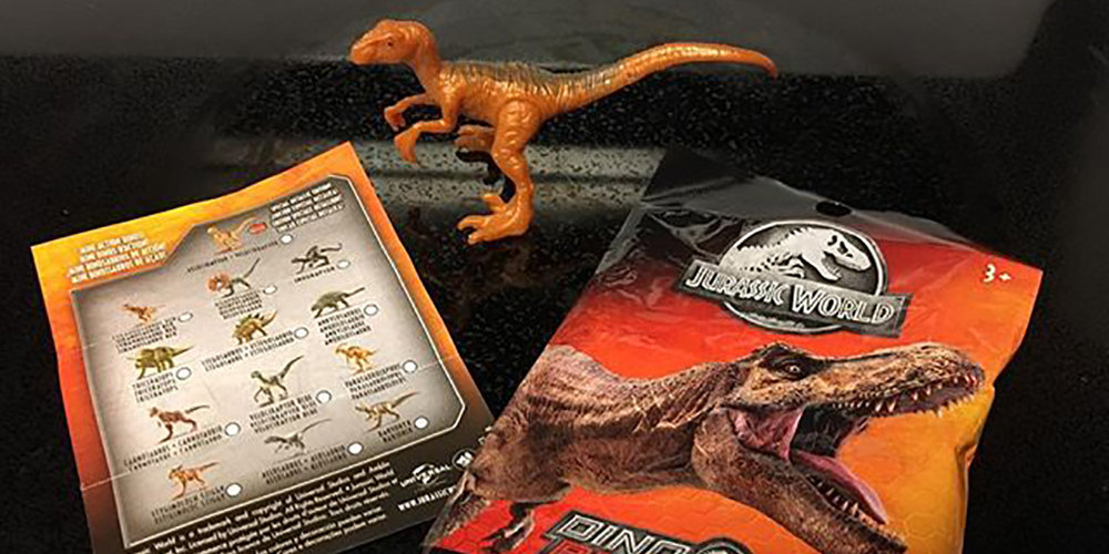 jurassic world mini dino blind bag