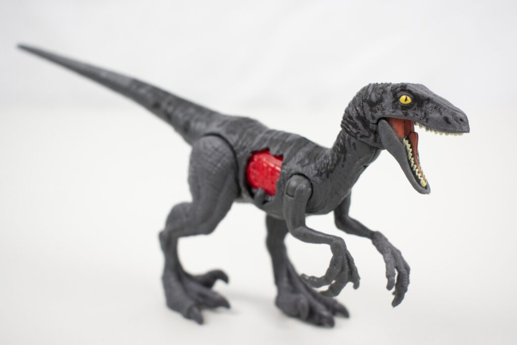 Jurassic World Battle Damage - Black Raptor 2